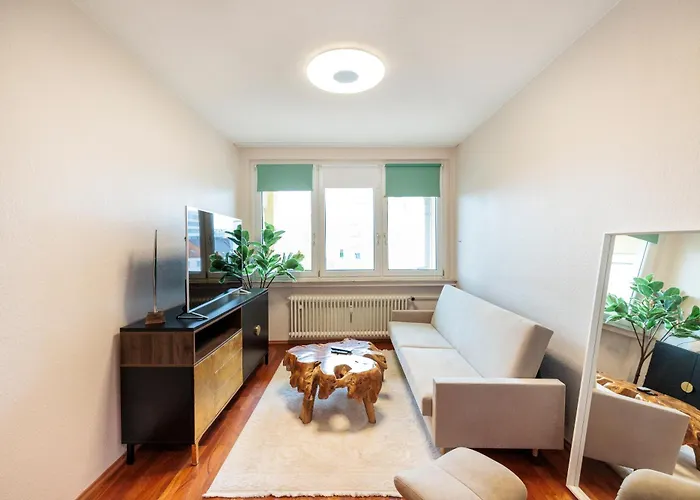 86qm - 3 - - Rhm Lägenhet *