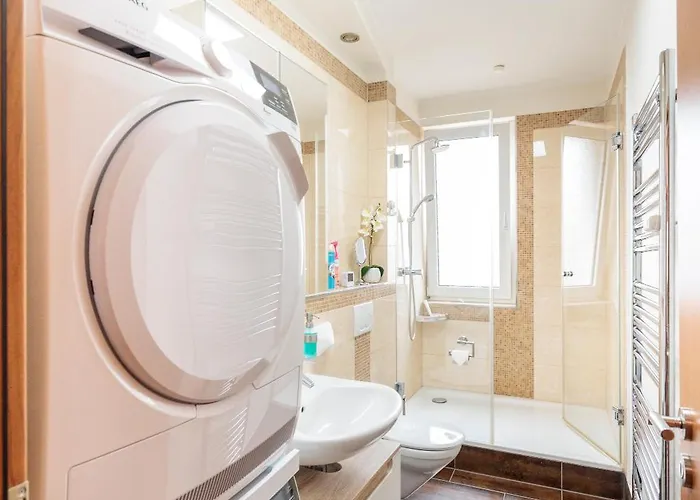 Lägenhet 86qm - 3 - - Rhm *