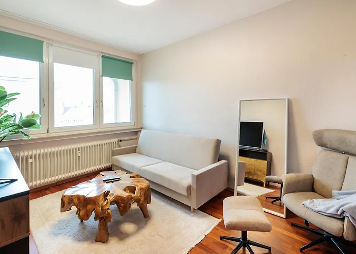 86qm - 3 - - Rhm Lägenhet